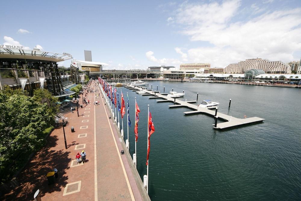 Vibe Hotel Sydney Darling Harbour Extérieur photo